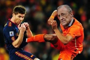 今日趣图：马雷斯卡 阿莫林 阿隆索3周内相继下课，下一个是谁？